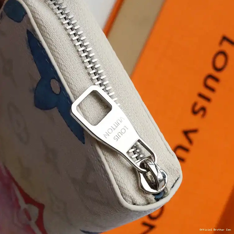 Official Brother Sam Bags LV 2106DJ0125 0704